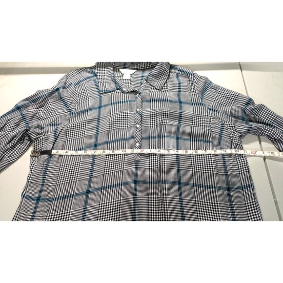 CJ Banks Women's 2X Green Plaid Long Sleeve Raylon Snap Button Pullover Shirt - Picture 2 of 8